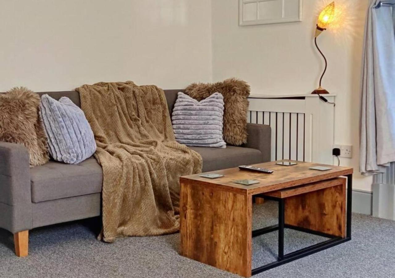 Dundee Football Stadium Apartment Bagian luar foto